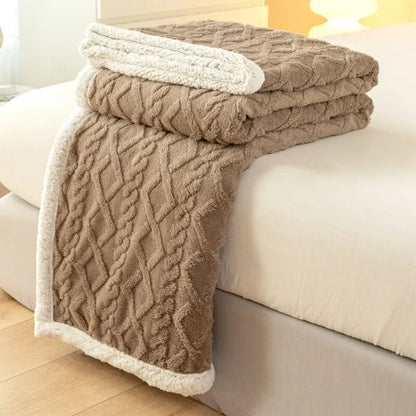 Premium Lamb Wool-Style Blanket – Thick & Durable