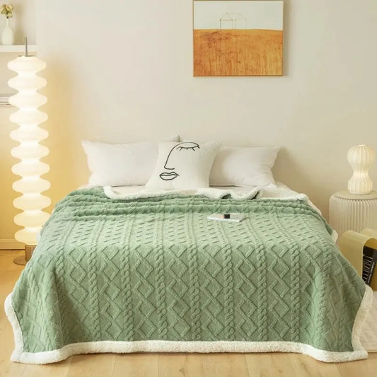 Premium Lamb Wool-Style Blanket – Thick & Durable