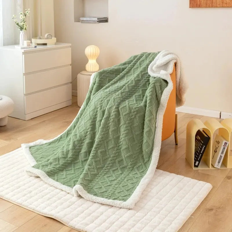 Premium Lamb Wool-Style Blanket – Thick & Durable