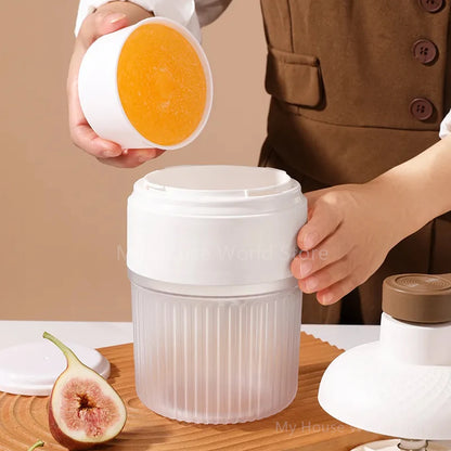FrostBite Mini – Handheld Shaved Ice & Milkshake Maker