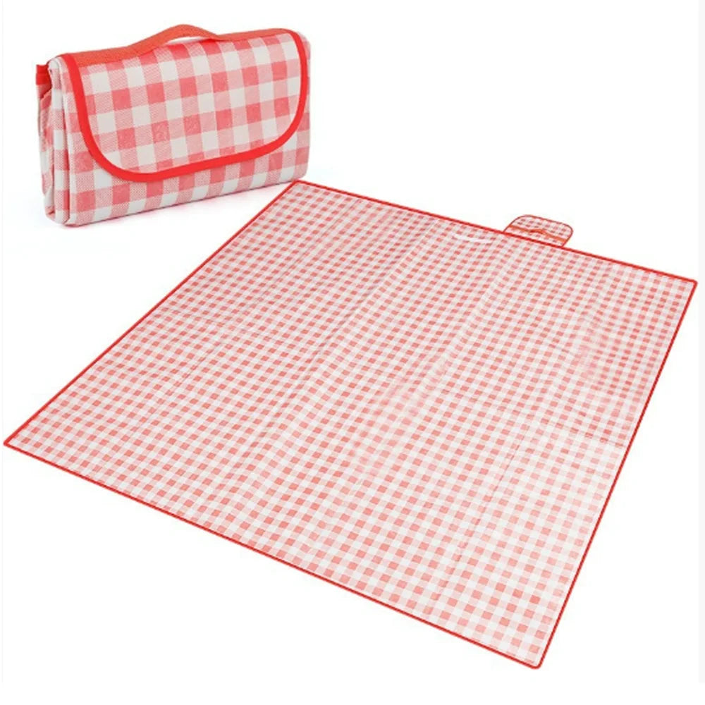 Lightweight Beach & Picnic Blanket – 140×190cm